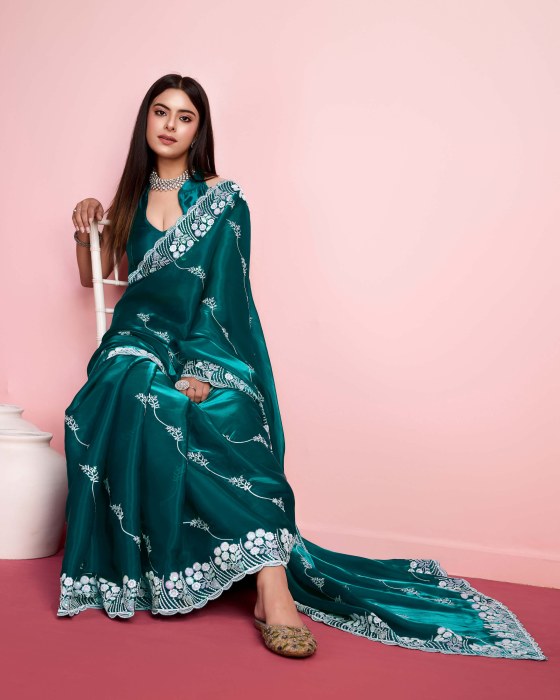 premium Soft Zimmy chu  Silk fabric with C pallu Embroidered work Green Saree Sarees